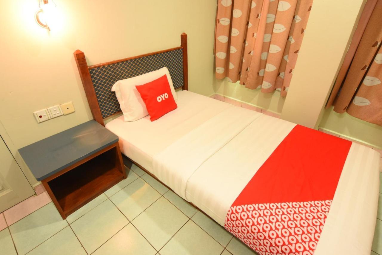 Oyo 89642 Highway Inn Mukah Ngoại thất bức ảnh
