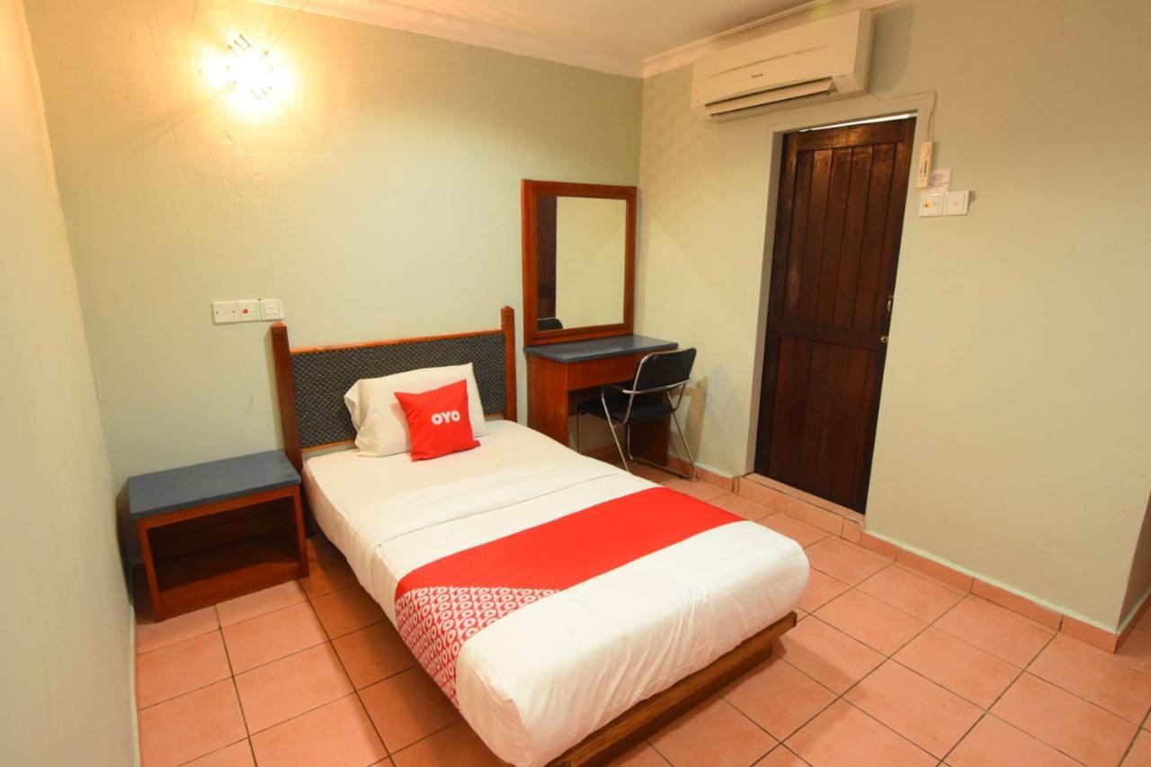 Oyo 89642 Highway Inn Mukah Ngoại thất bức ảnh